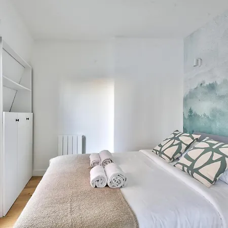 Cocon Pour 2 Au Coeur De Montmartre *