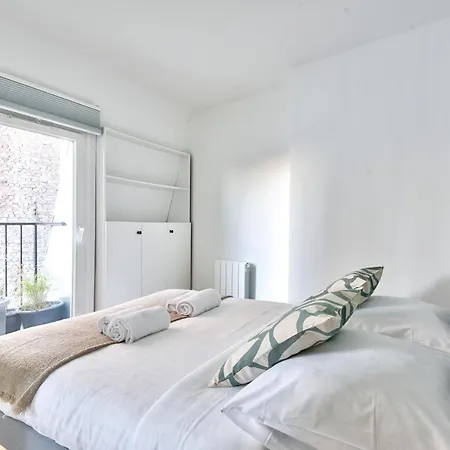 Cocon Pour 2 Au Coeur De Montmartre Apartment